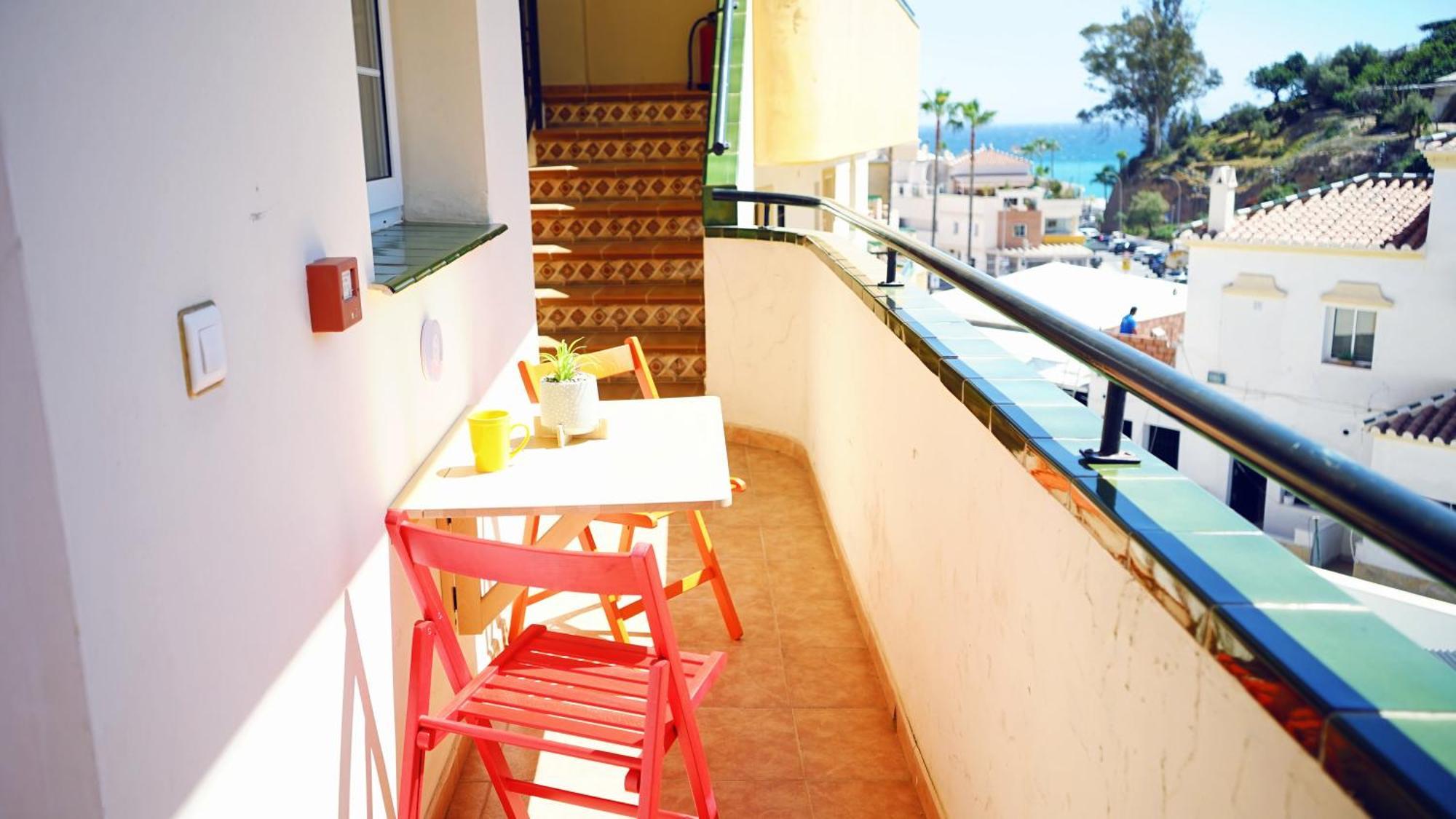 Precioso Apartamento Recien Reformado En Нерха Екстериор снимка